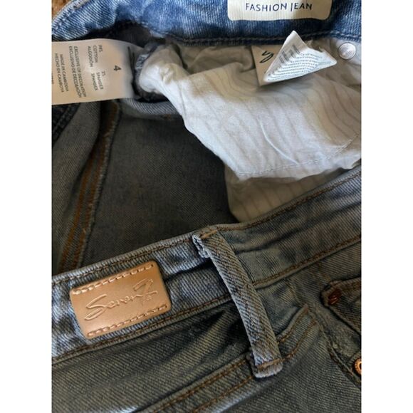 Seven7 Light Wash Fashion Jean Women's Size 4 - Picture 7 of 7